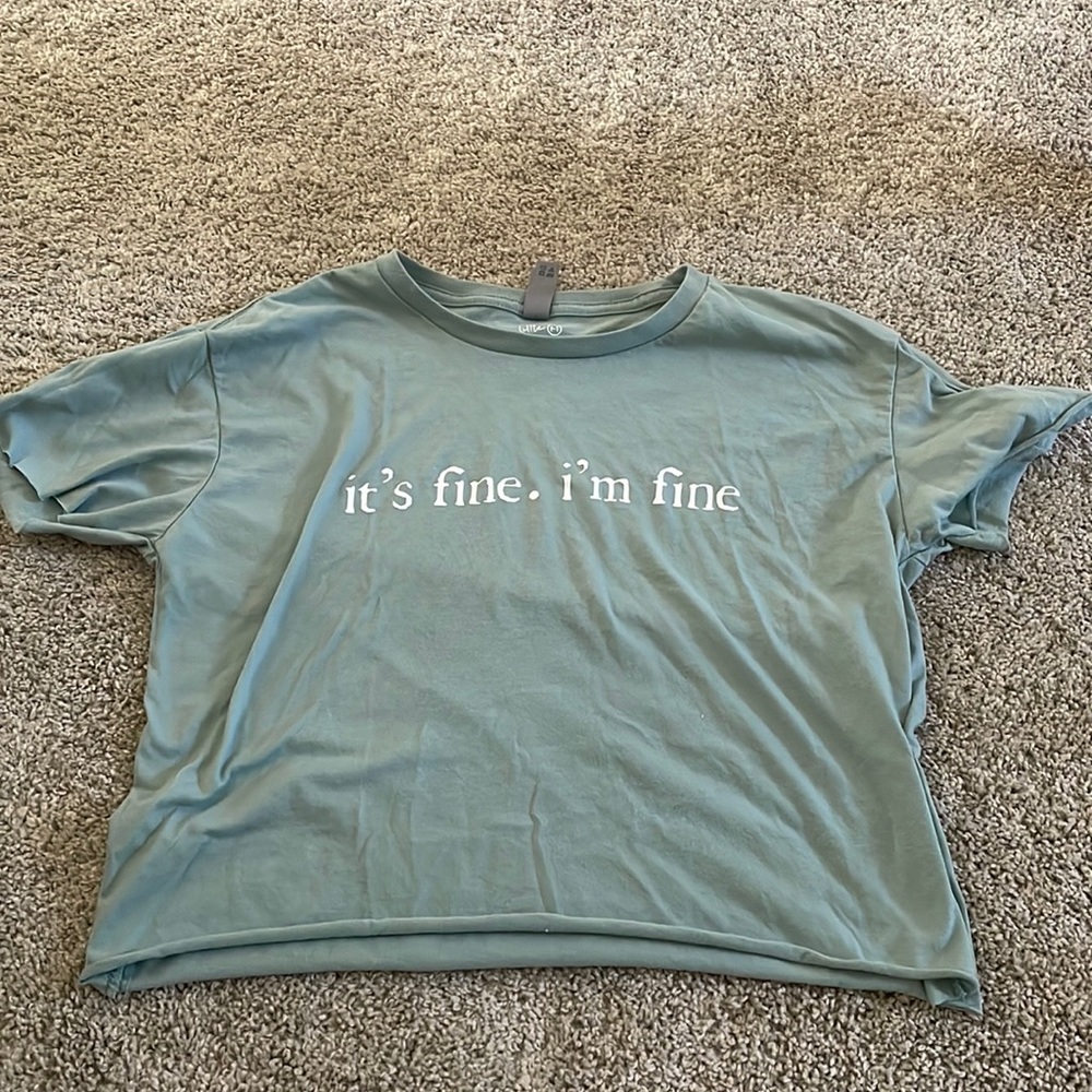 NWOT graphic tee